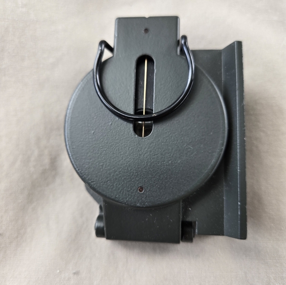 Lensatic Engineer Compass - Picture 4 of 11